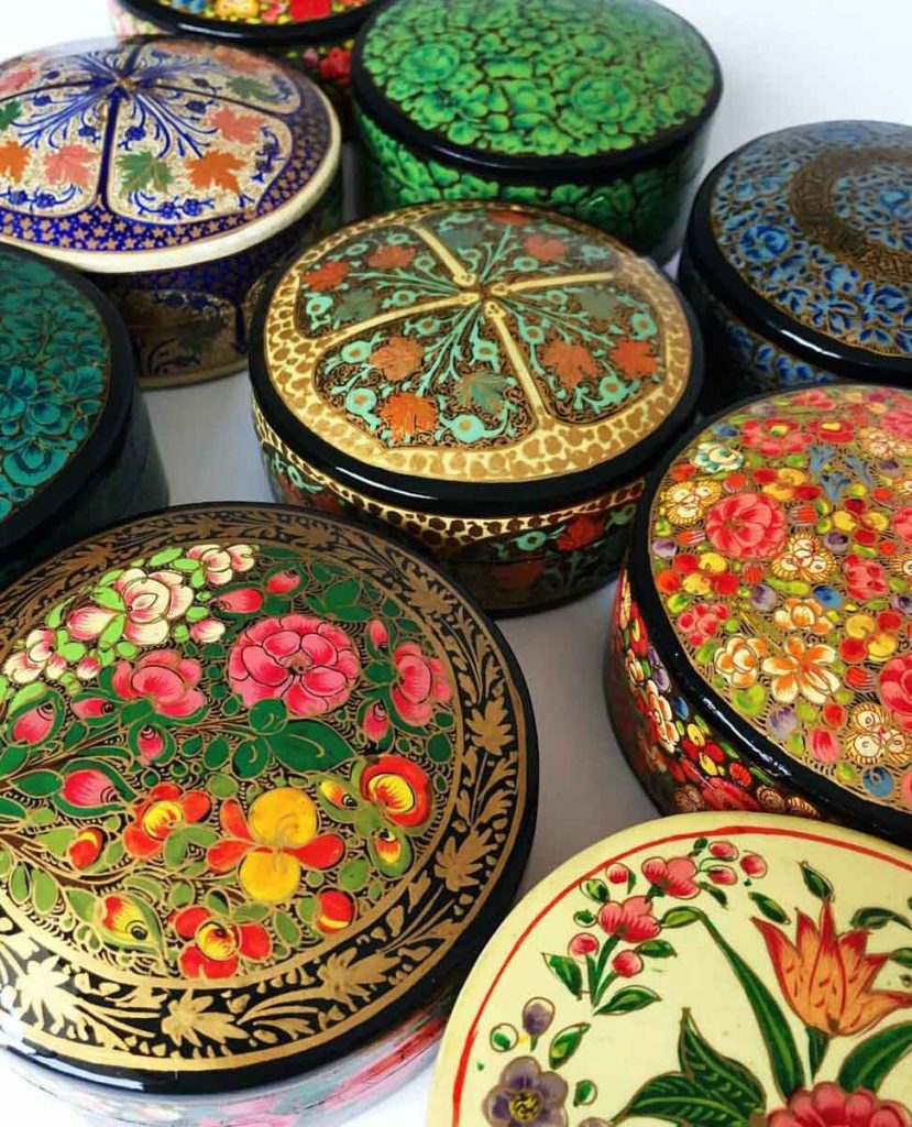 Purehands handicrafts