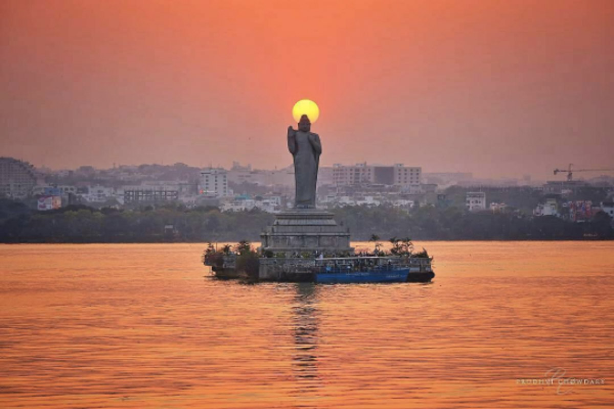 A Guide to Hyderabad - Hussain Sagar