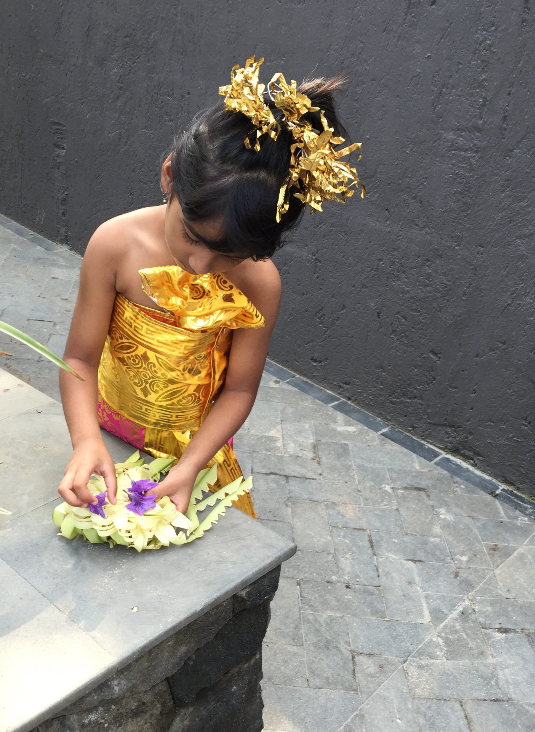 Making Balinese Offerings