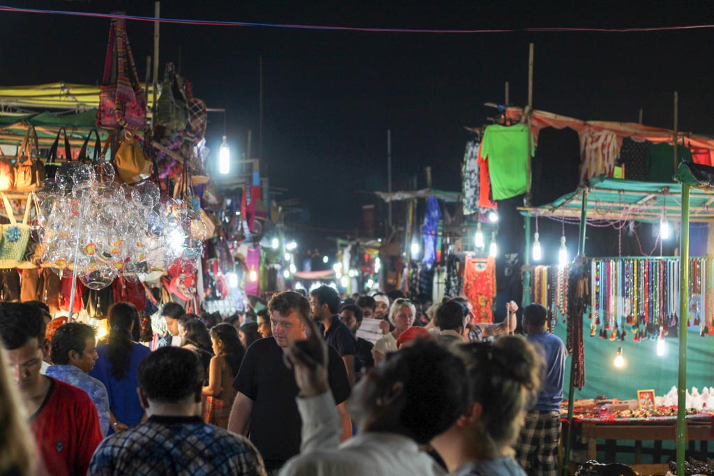 anjuna-market-goa