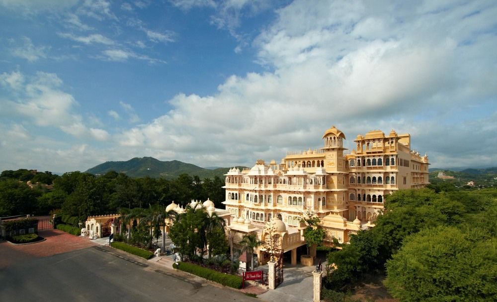 chunda-palace-exterior