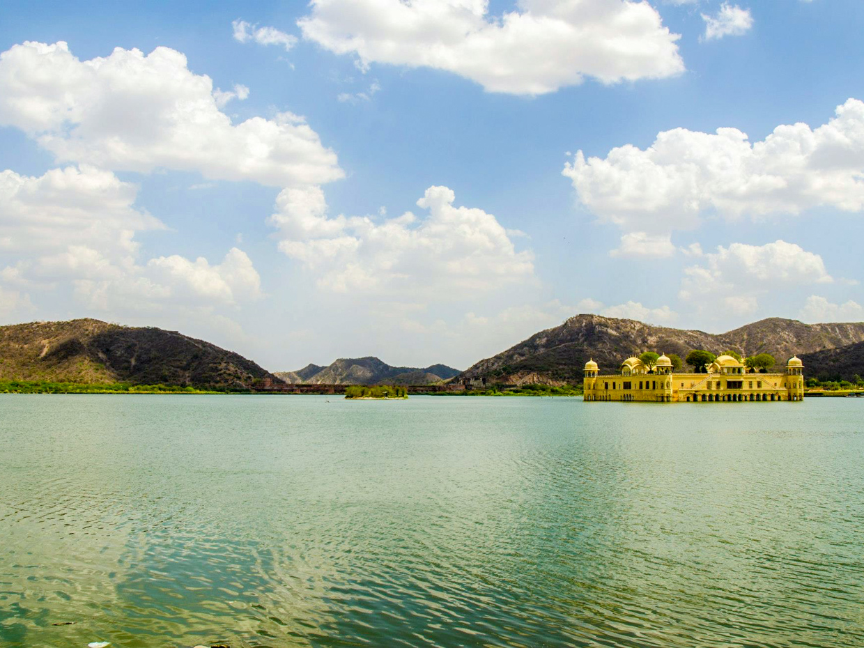 man-sagar-lake