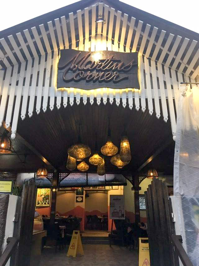 martins-corner-goa